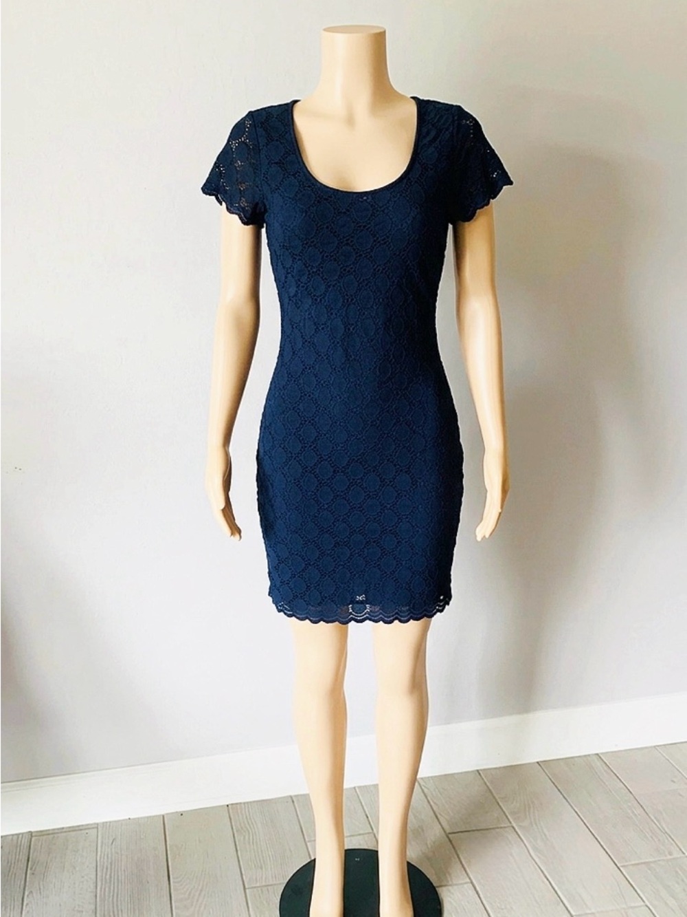 Ronni Nicole Dress Womens 10 Blue Lace Short Sleeve Sheath Lined Casual Career